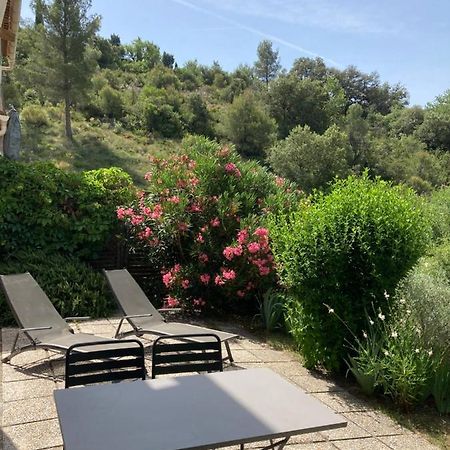 T2 Classé 2* calme au coeur du village provençale Gréoux-les-Bains Esterno foto