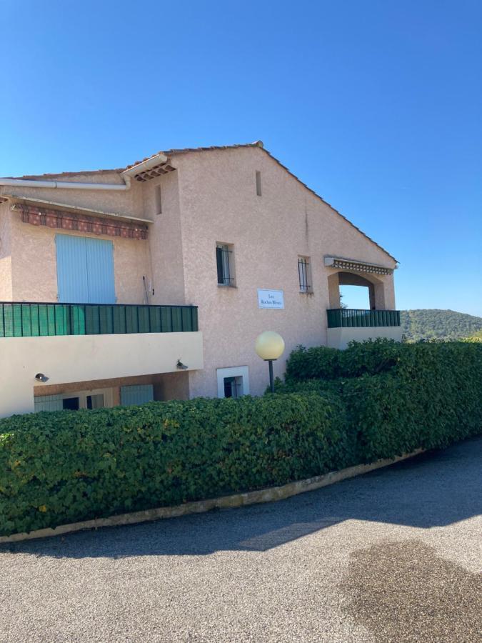 T2 Classé 2* calme au coeur du village provençale Gréoux-les-Bains Esterno foto