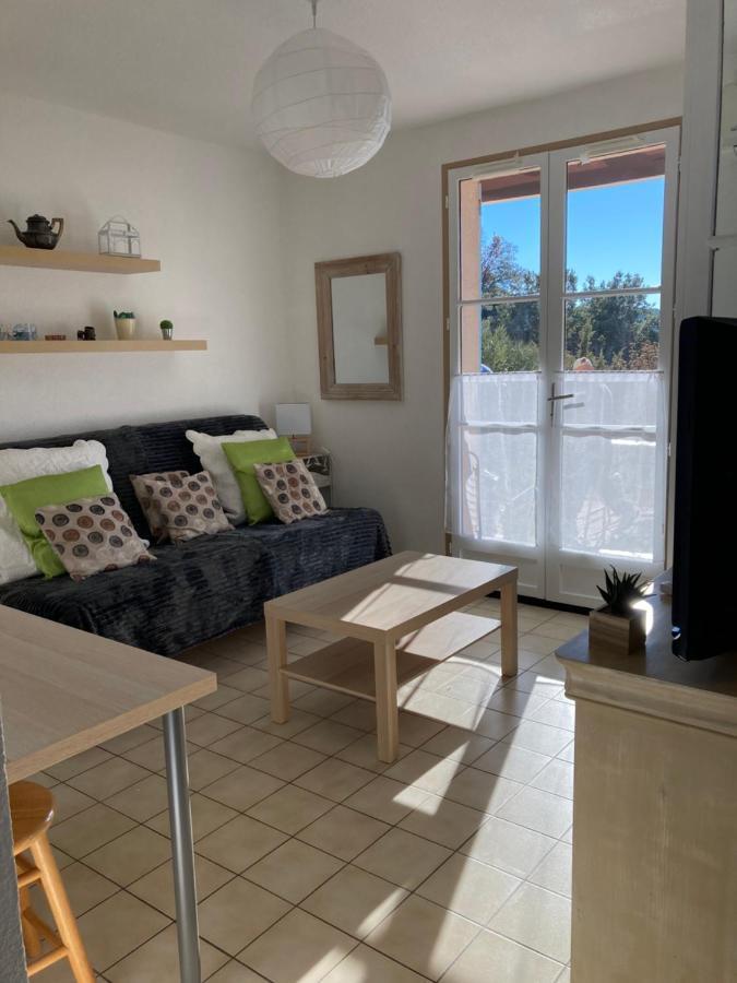T2 Classé 2* calme au coeur du village provençale Gréoux-les-Bains Esterno foto